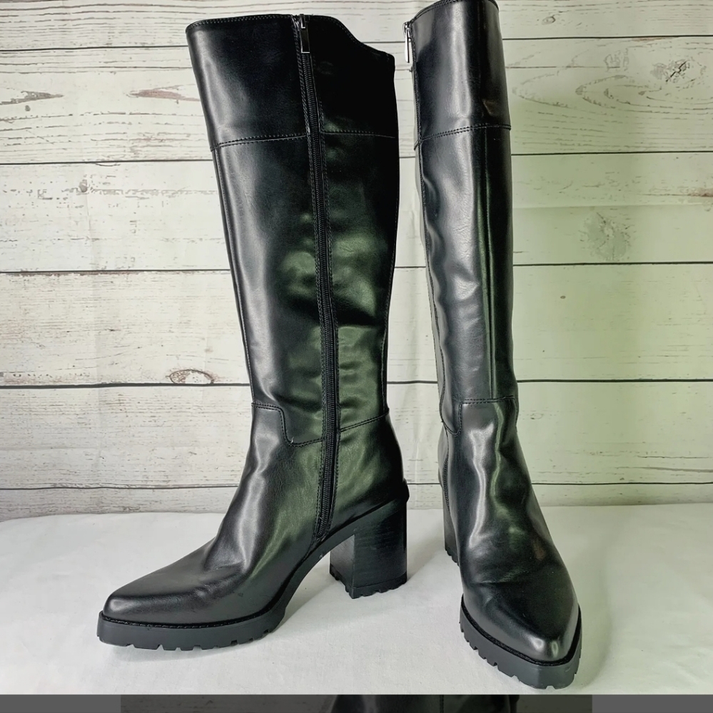 Boots - Picture 2 of 3